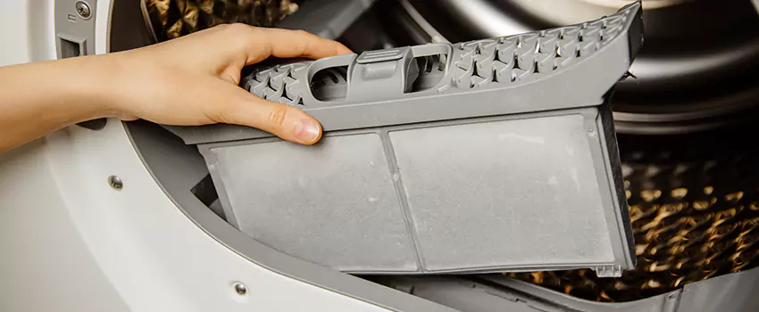 Signs Of A Clogged Dryer Lint Trap in Temple, Texas
